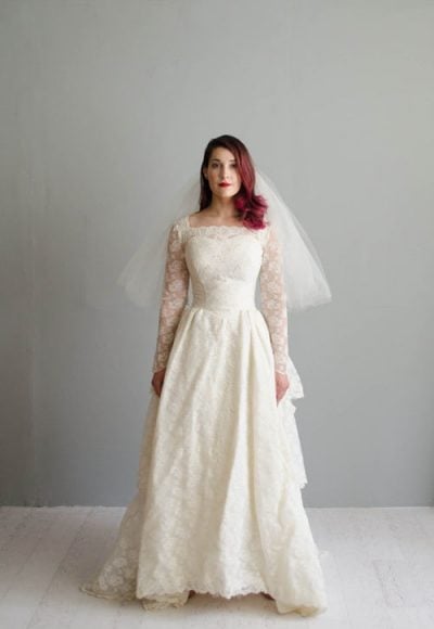 12 Vintage Wedding Dresses We Love 12 Vintage Wedding Dresses We Love