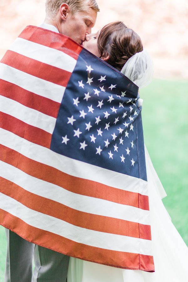 missouri-backyard-real-wedding-smb-photography-004