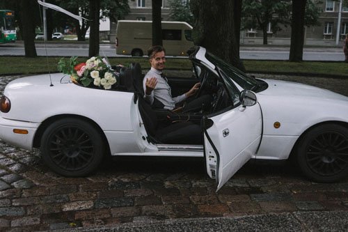 We Love These DIY Wedding Photos