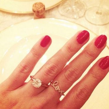 engagement ring photos