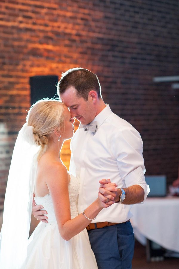 514-studios-coppersmith-photography-real-wedding-029