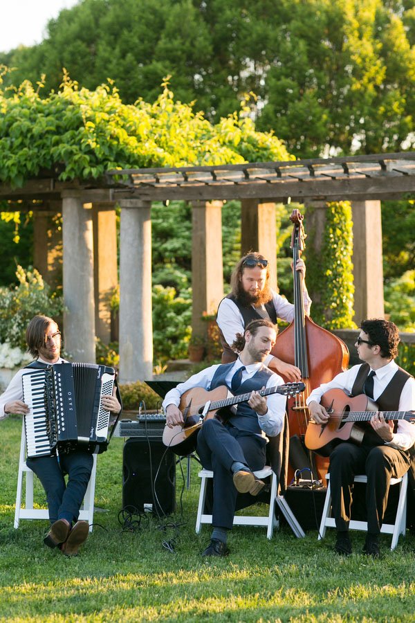 sarah tew photography wave hill real wedding