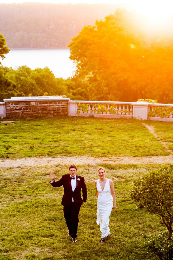sarah tew photography wave hill real wedding