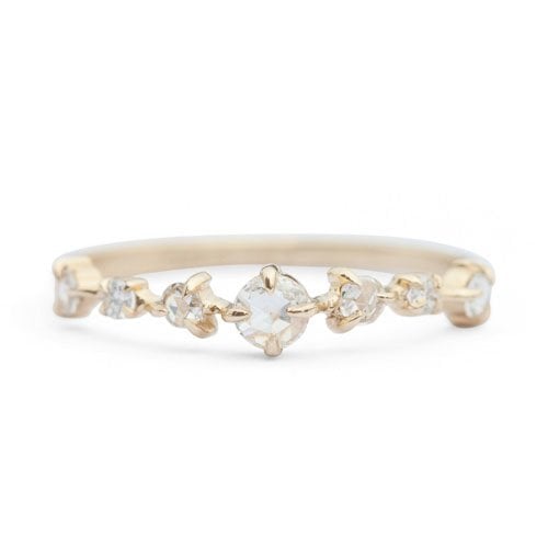 20 Stunningly and Unique Wedding Bands for Her