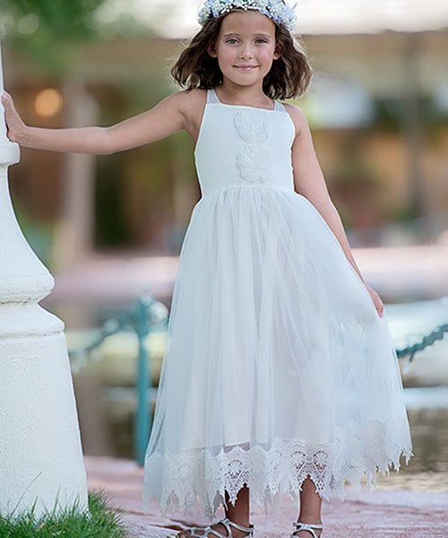 16 of the Cutest Ivory Flower Girl Dresses for Your Wedding