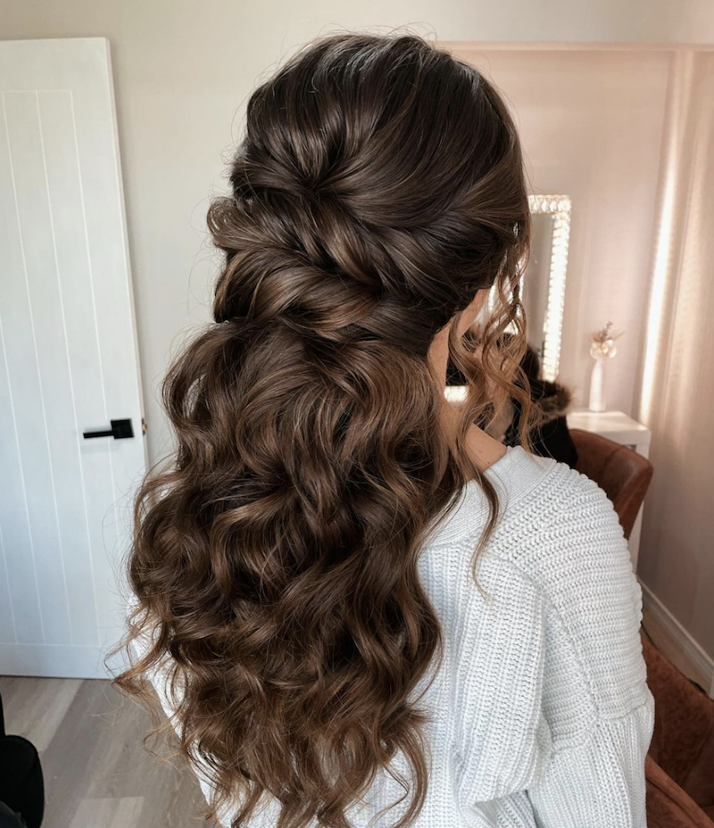 Half-Up Half-Down Hairstyle With Braid Tutorial - Lulus.com Fashion Blog