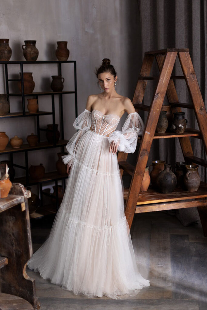 Julie Vino Wedding Dress Sadie