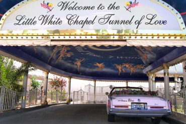 Las Vegas Wedding White Chapel