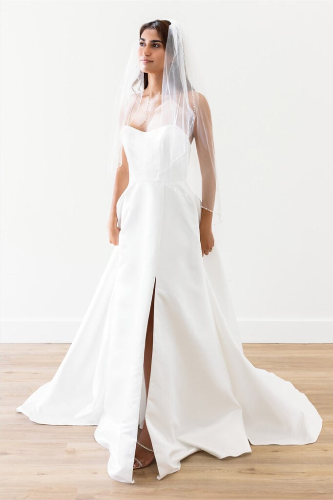 Non Traditional Wedding Dresses Wtoo Enola