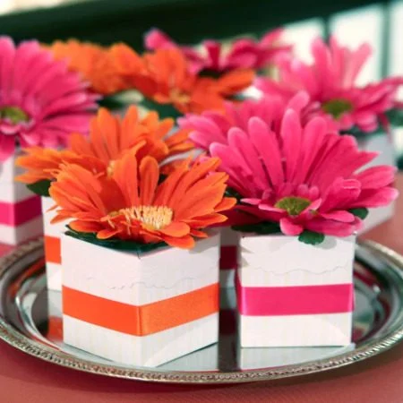Cheap Wedding Decorations Favors Boxes