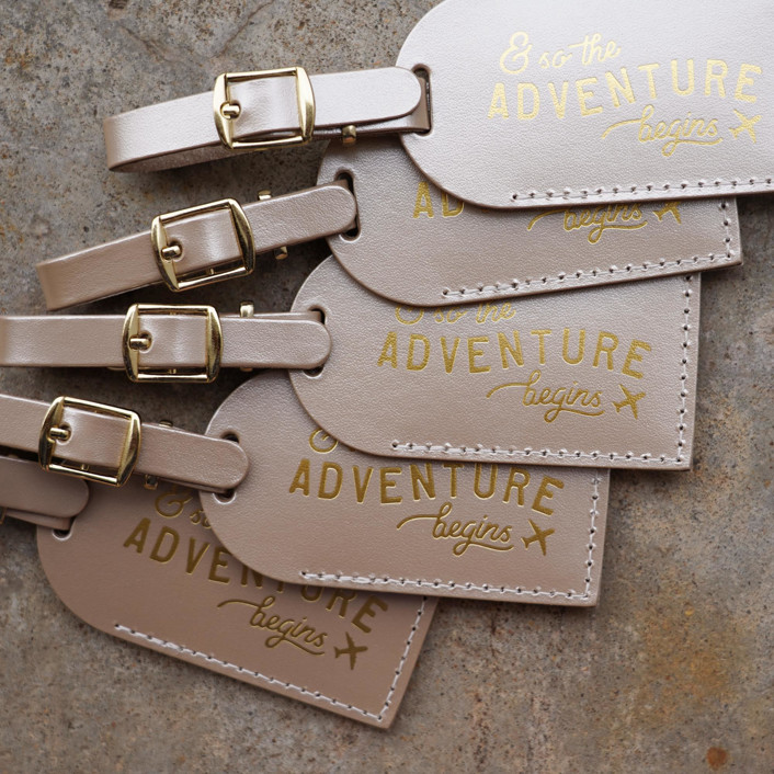luggage tag wedding favors