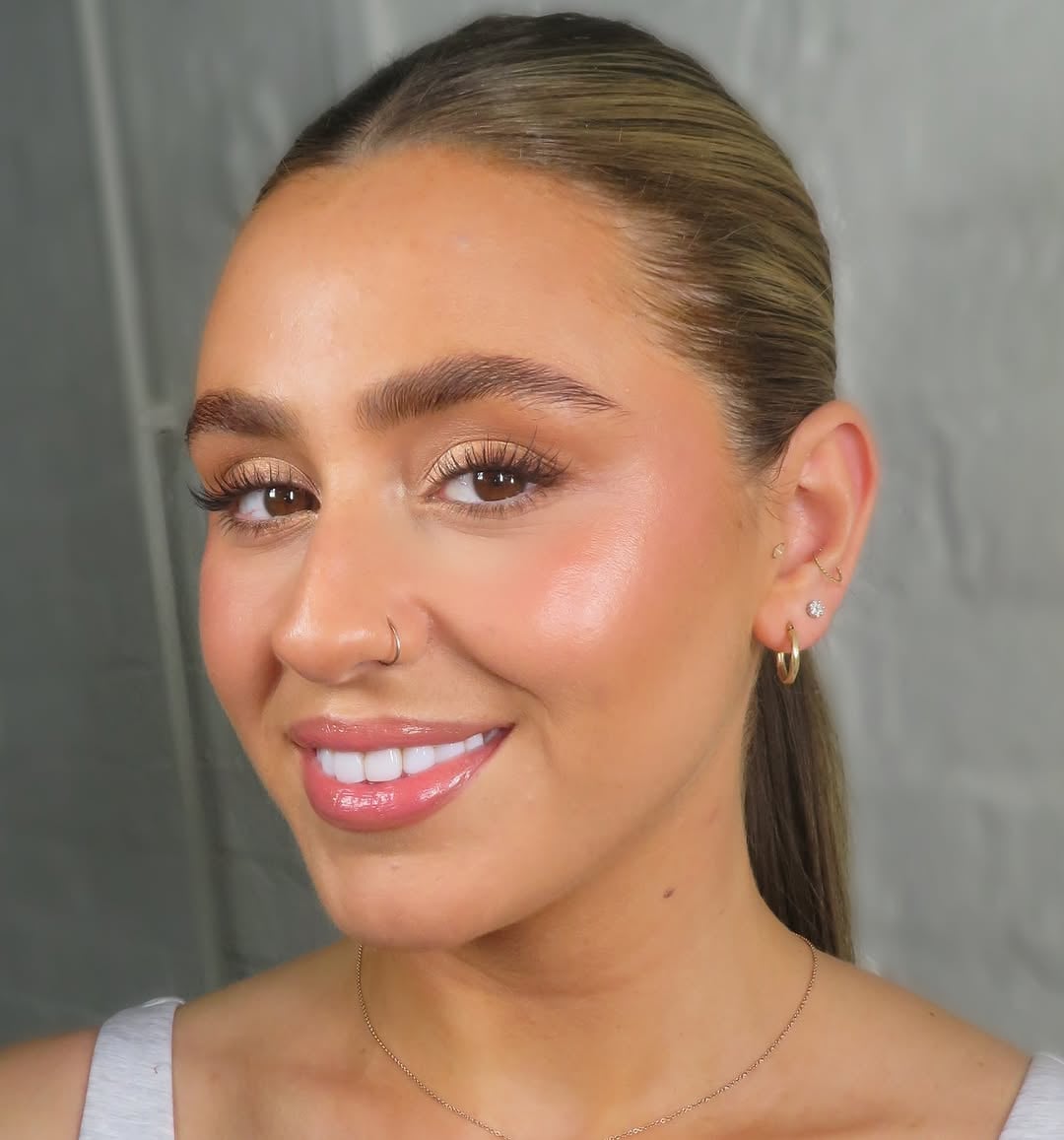 Soft Peach Glow With Dewy Skin