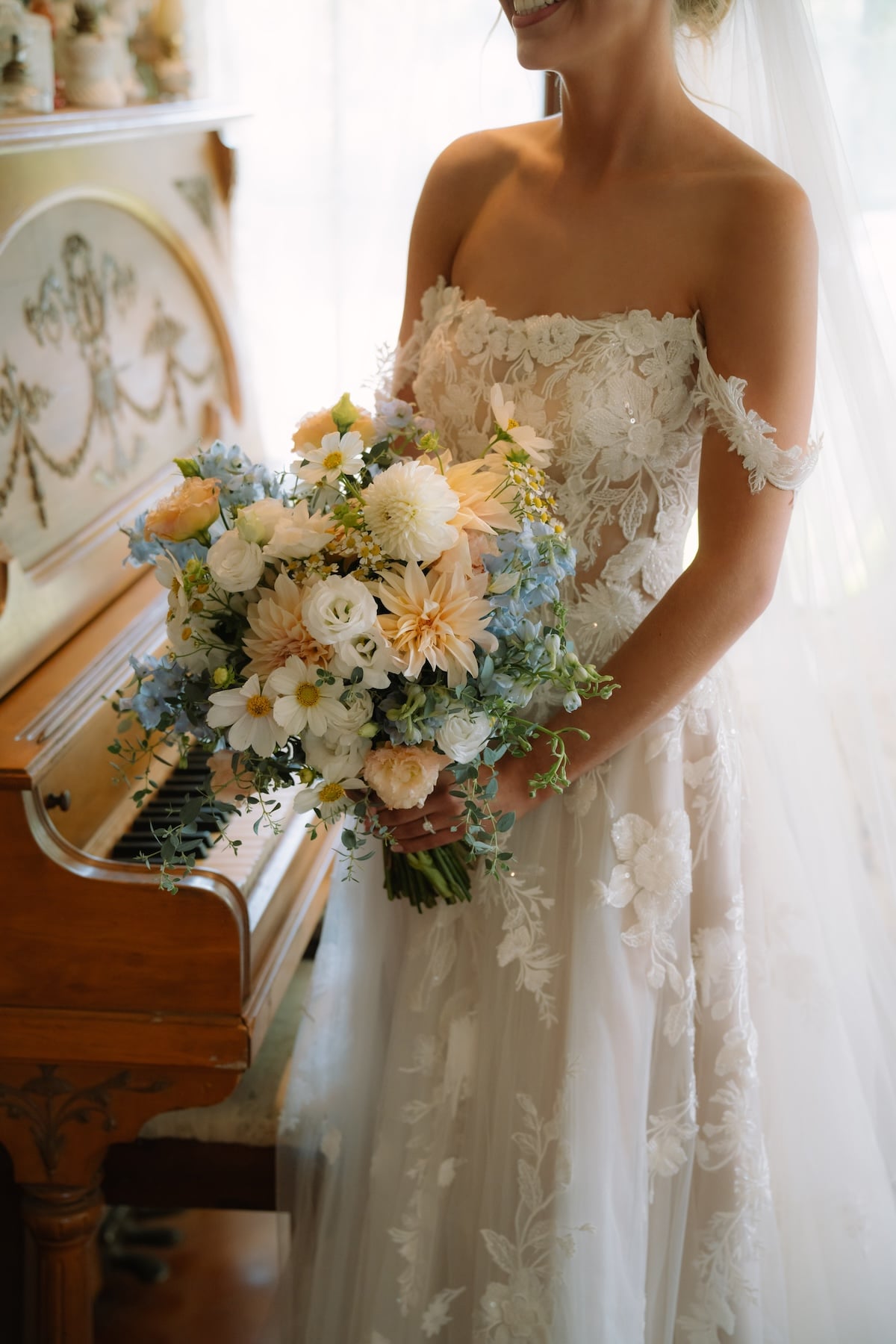 Elegant wedding reception