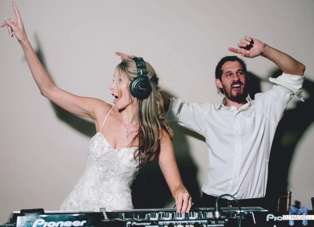 wedding dj