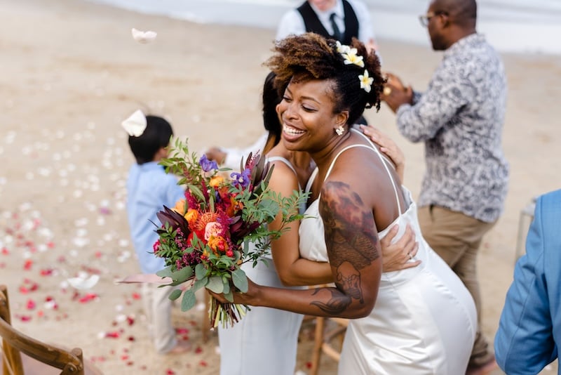 11 Polite Ways to Leave a Wedding Early Without Getting Caught