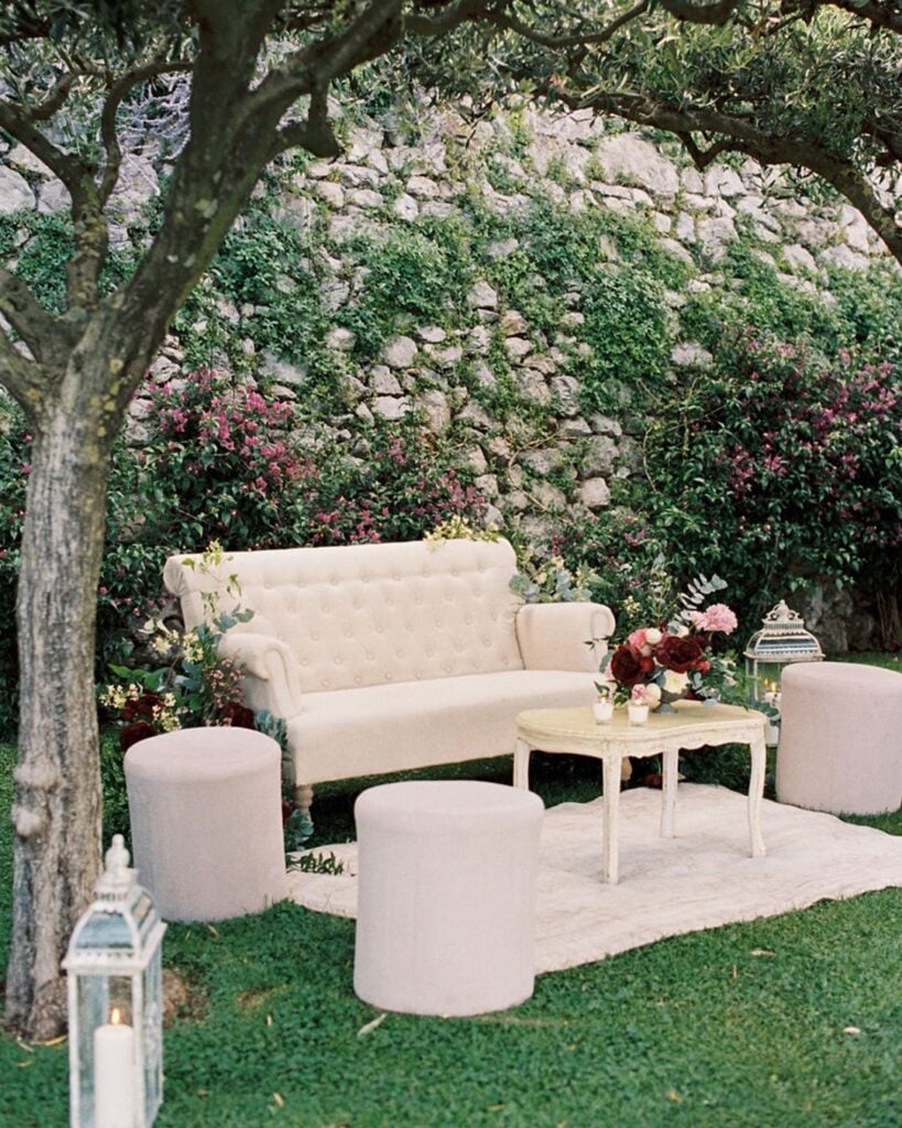 wedding lounge area