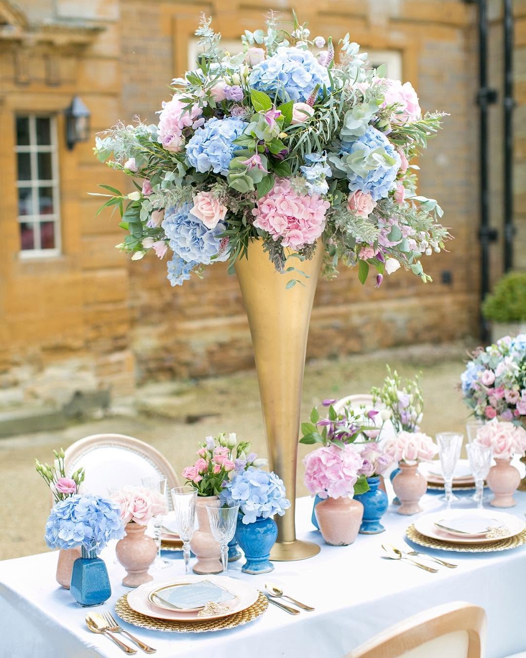 Whimsy wedding pastel wedding via Instagram @rockmywedding